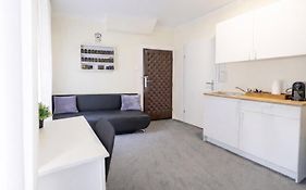 Datri Petite Suite 9